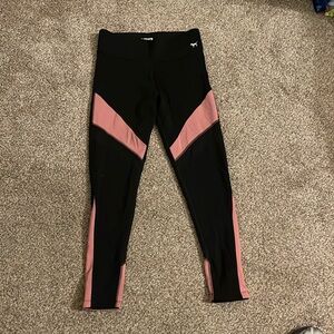 Pink reversible high waisted leggings. Size medium.